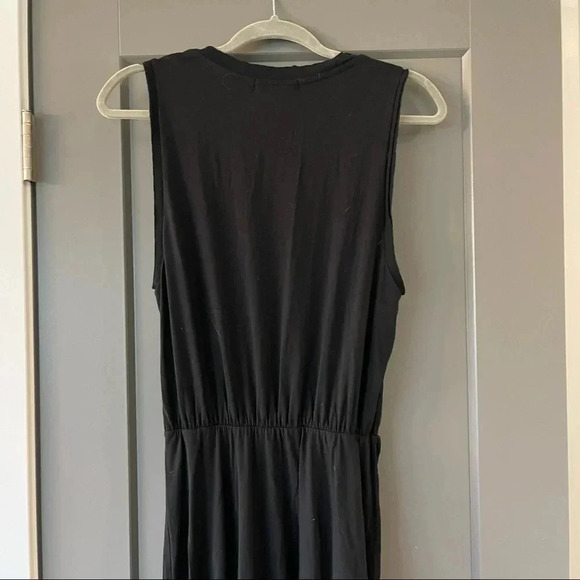 N: Philanthropy (apparel with purpose) black wrap dress size small - Picture 7 of 10
